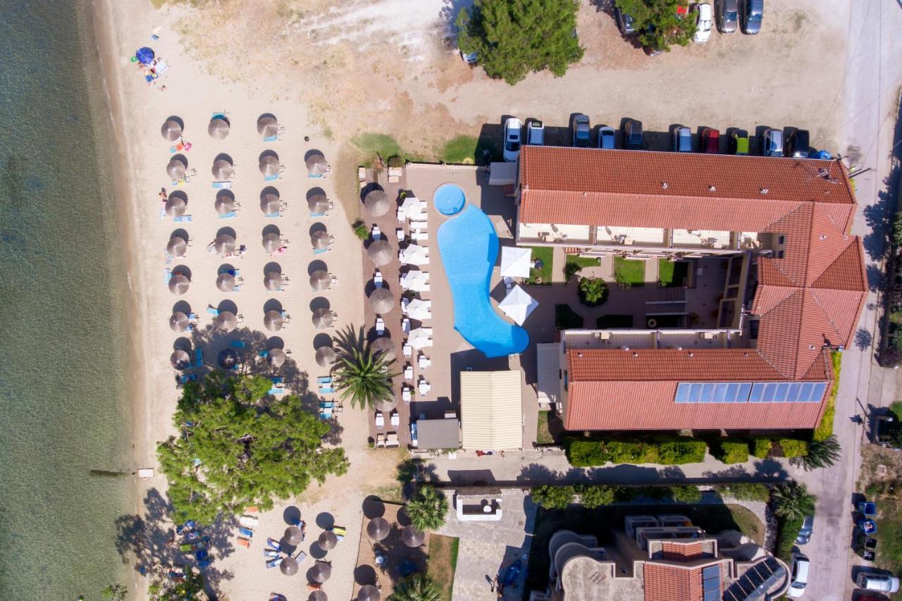 Mediterranean Beach Hotel Skala Rachoni  Exterior foto